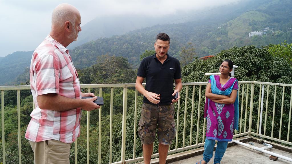 Grace Inn Munnar Homestay Buitenkant foto