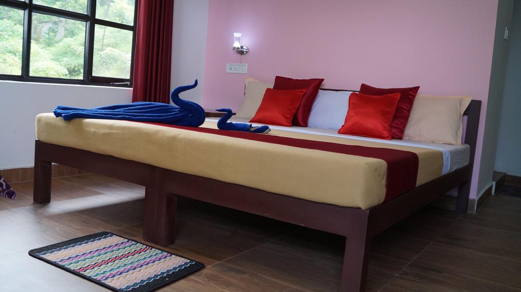 Grace Inn Munnar Homestay Buitenkant foto
