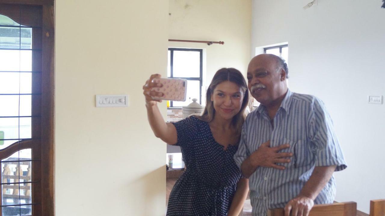 Grace Inn Munnar Homestay Buitenkant foto
